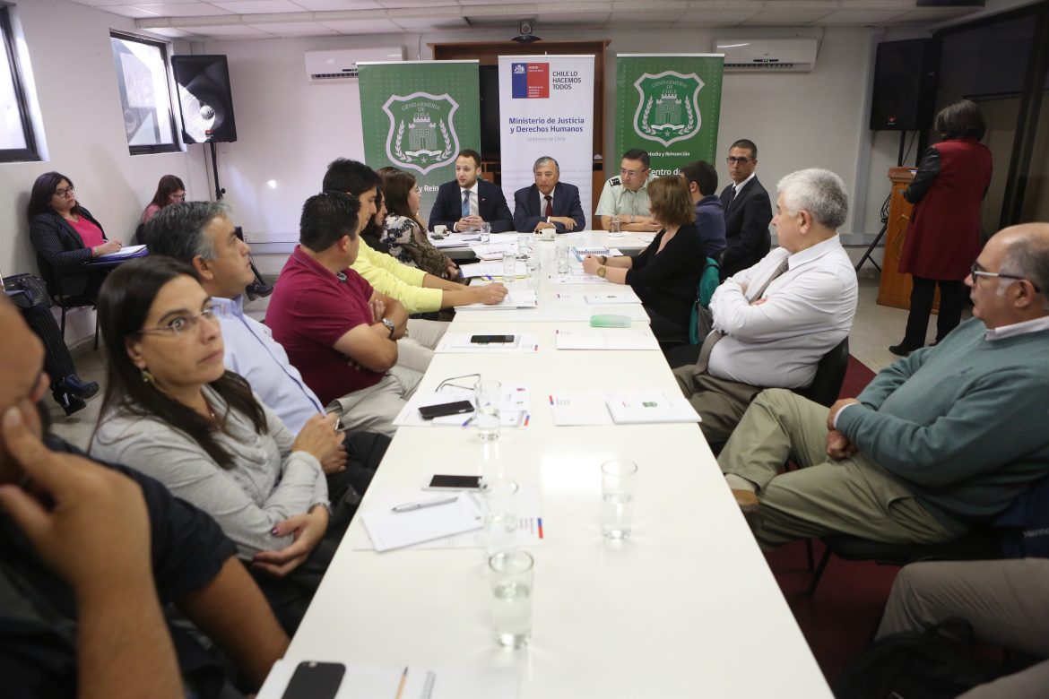 Región del Maule, conformó mesa público-privada, que trabajará por la reinserción laboral