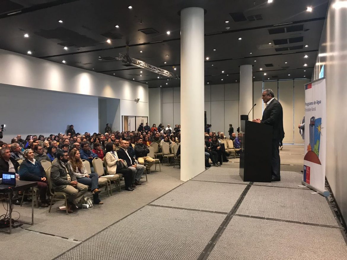 Importante convenio entre DOH y NuevoSur beneficia a 291 comités de agua potable rural