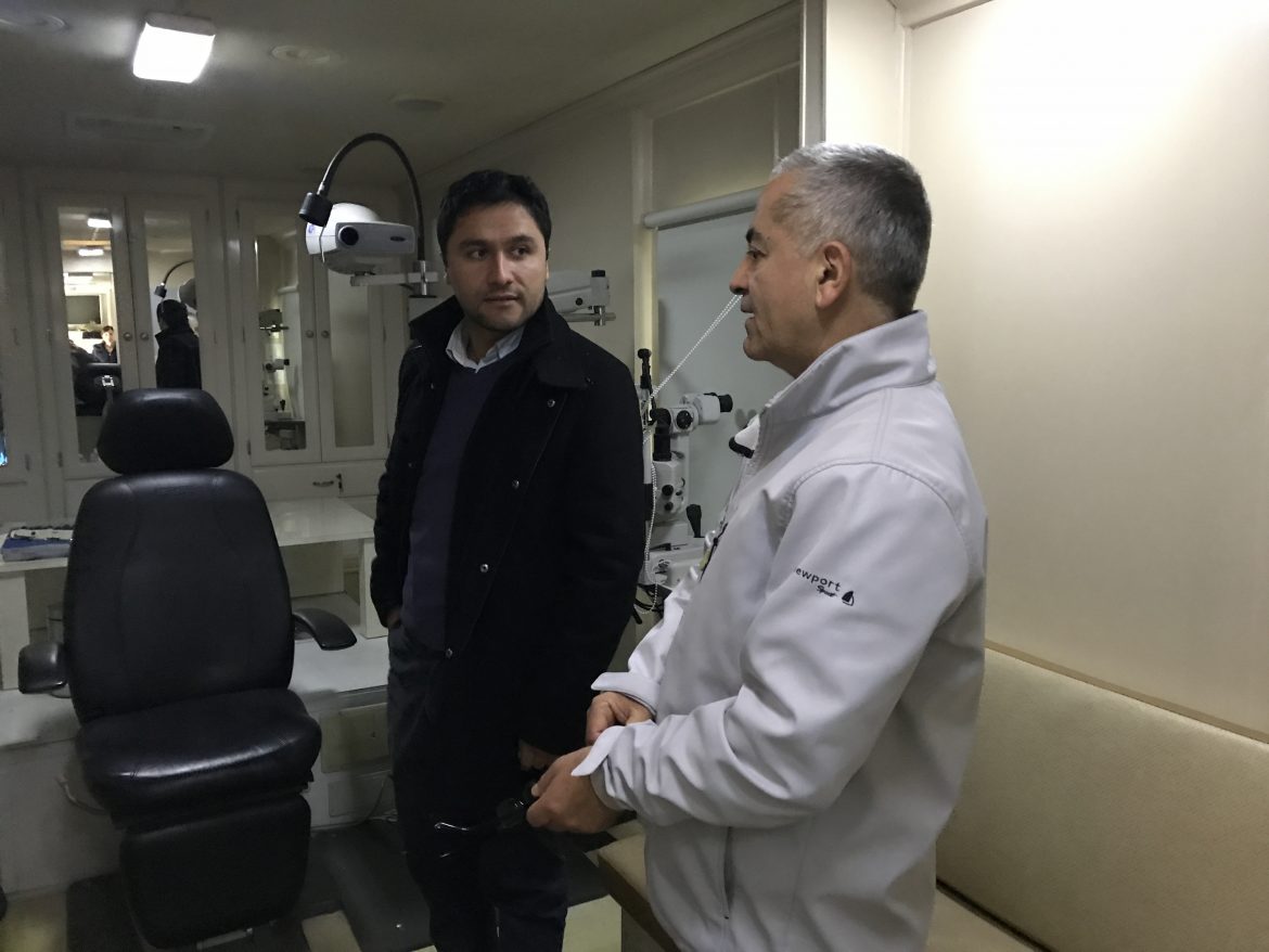 1500 pacientes de Colbún se atenderán de manera gratuita este 2019 en la clínica oftalmológica móvil