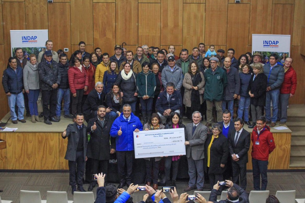 Más de $1600 millones para pequeños agricultores del Maule
