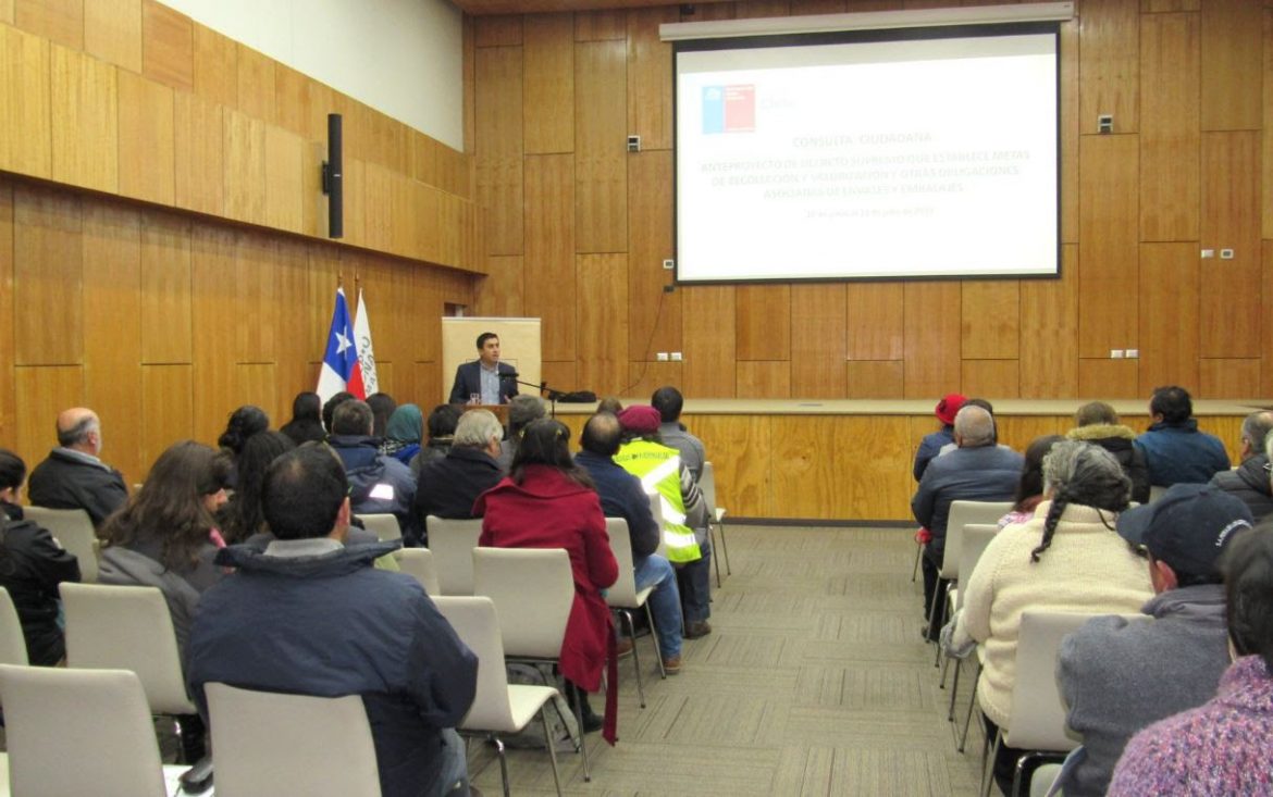 Invitan a participar en consulta ciudadana por anteproyecto que establecerá metas a productores de envases y embalajes