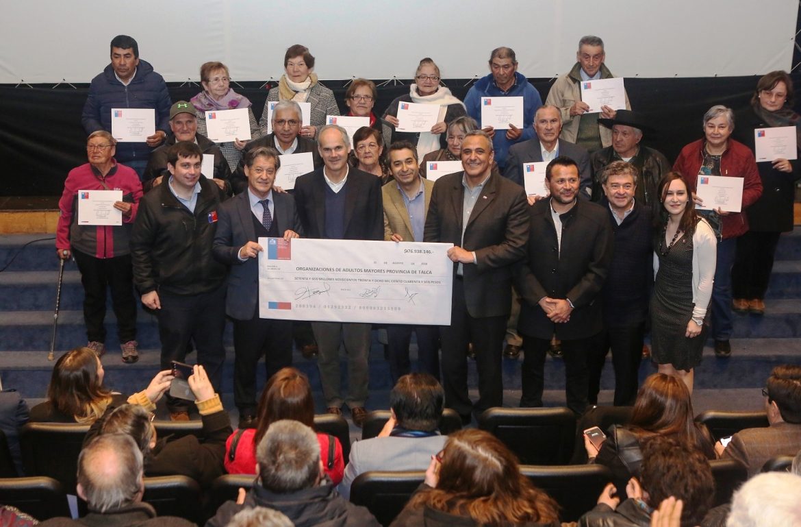 416 ORGANIZACIONES DE ADULTOS MAYORES DEL MAULE  ADJUDICAN PROYECTOS DEL FONDO DE SENAMA 2019