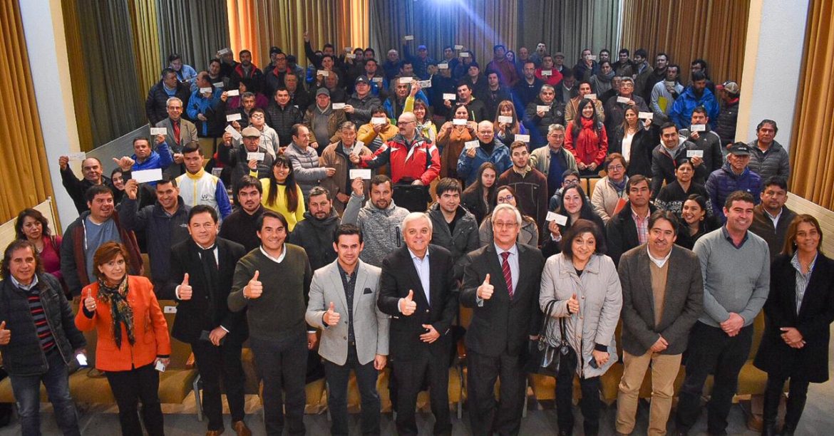 Más de 100 organizaciones deportivas fueron beneficiadas en la Provincia de Linares