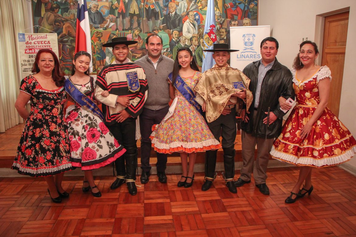 Adolescentes de todo Chile buscarán título nacional de cueca en Linares