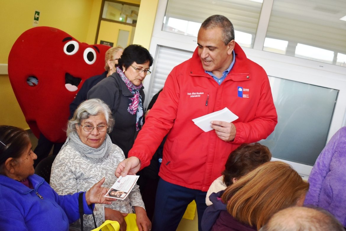 Gobierno anunció promulgación de ley que asegurará atención preferente en salud a adultos mayores y personas con discapacidad