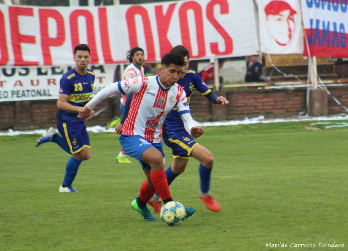 Deportes Linares se enfrenta a Pilmahue este sábado en Villarrica