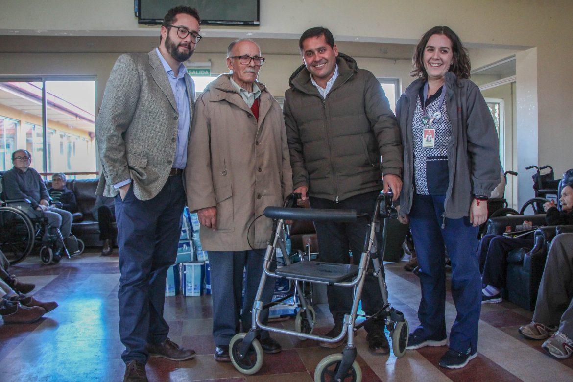 Linares Suman esfuerzos para ayudar a Hogar de Ancianos de Fundación Las Rosas