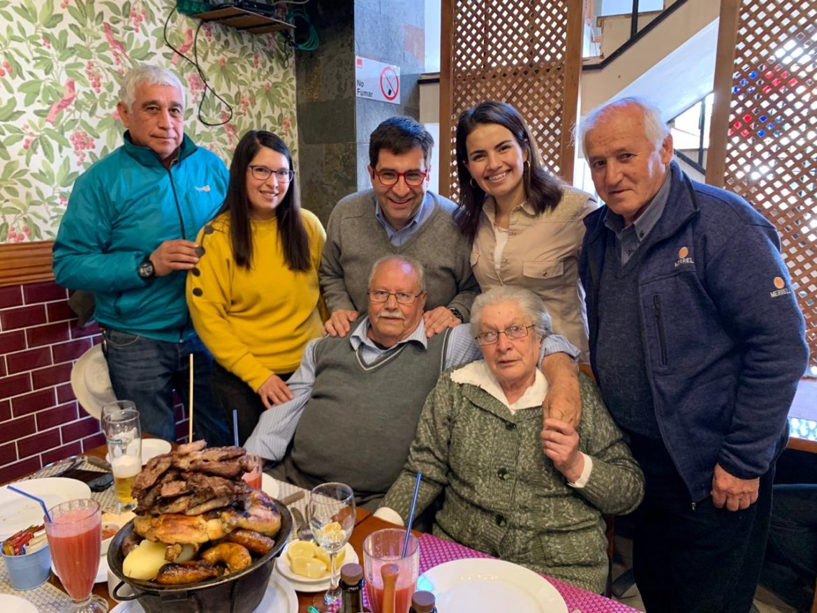 Pelarco destacó a vecinos en sus 60 años de matrimonio