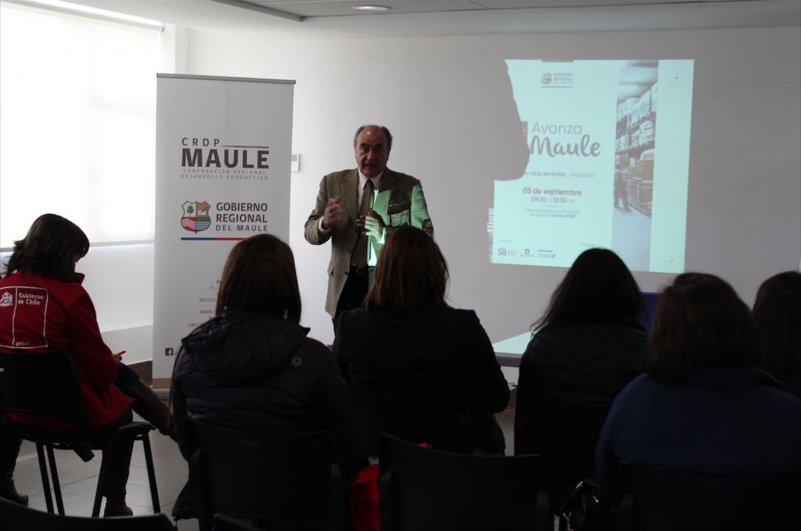 Nuevos empresarios y emprendedores de la provincia de Curicó se capacitaron en “Avanza Maule”