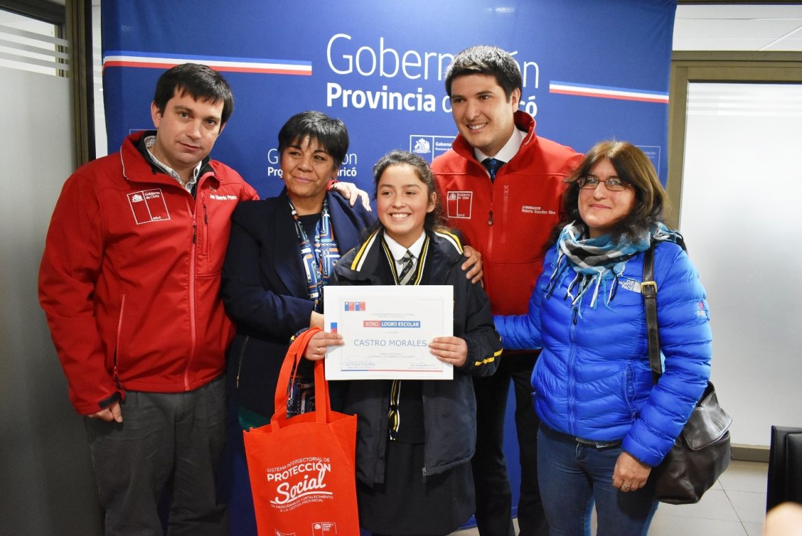 Gobierno anuncia que Bono Logro Escolar beneficiará a más de 4 mil alumnos en la provincia de Curicó