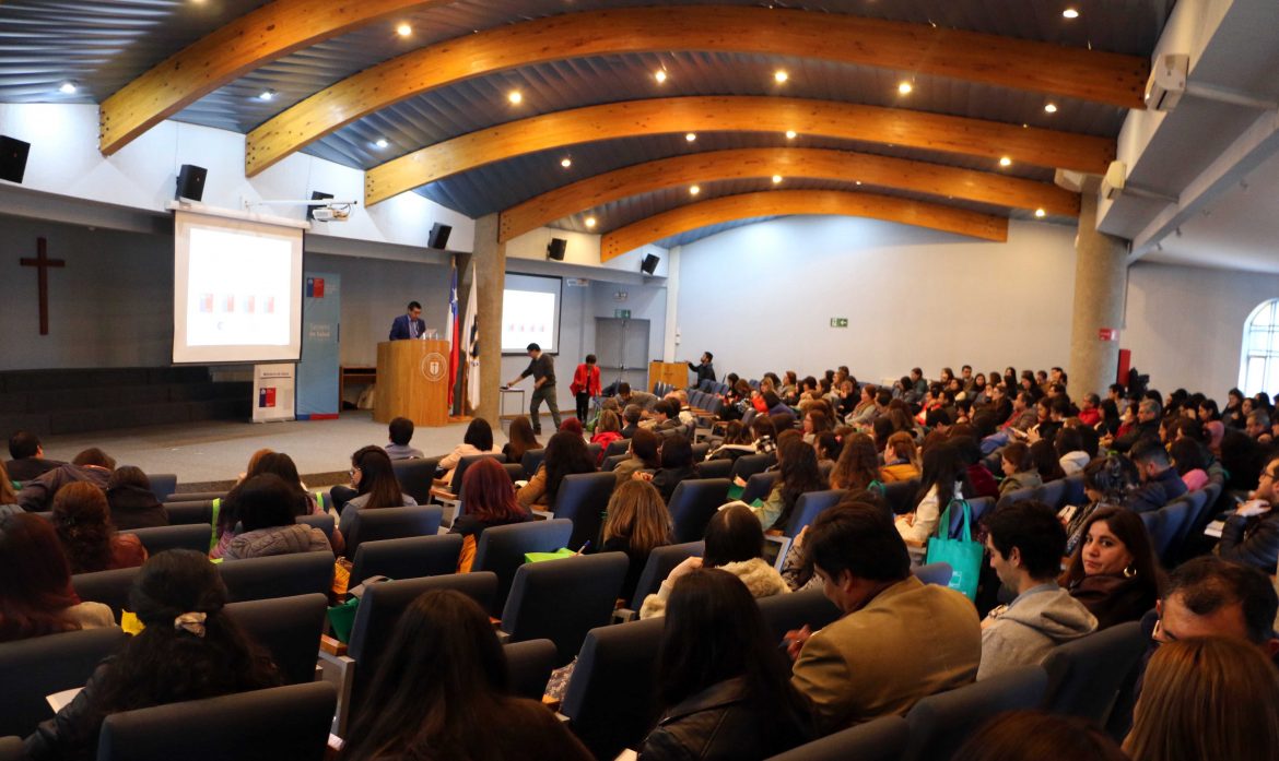 Profesionales de Maule y O’Higgins actualizaron sus conocimientos en cáncer