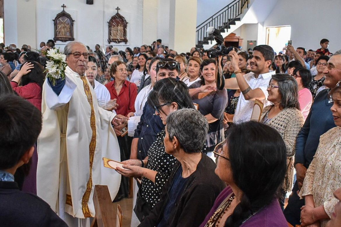 Con misa de Consagración, se dio por inaugurada reconstrucción del templo de Sagrada Familia