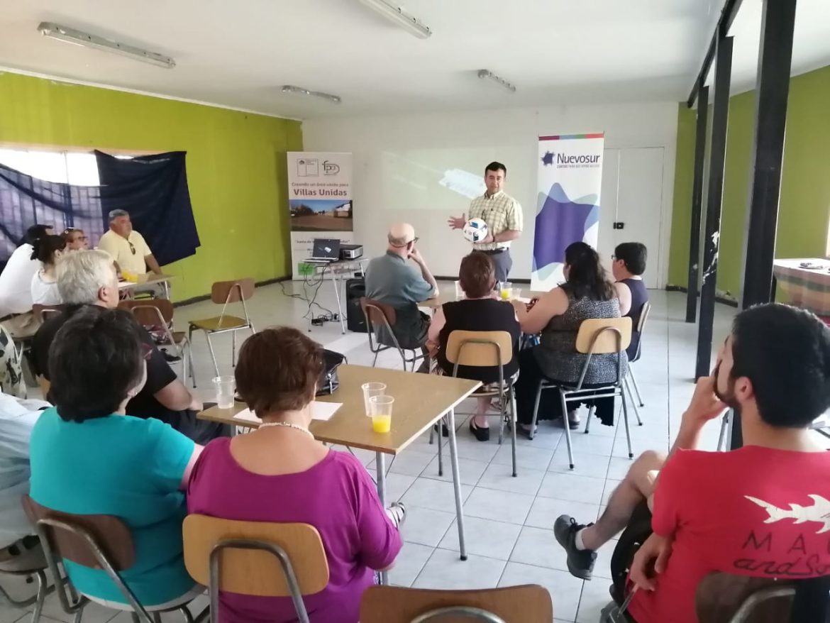 Dirigentes vecinales se involucran con el uso responsable del agua potable