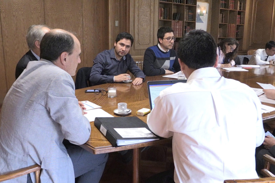 Alcalde de Colbún se reúne con Ministro de Vivienda para plantear problemáticas de la comuna