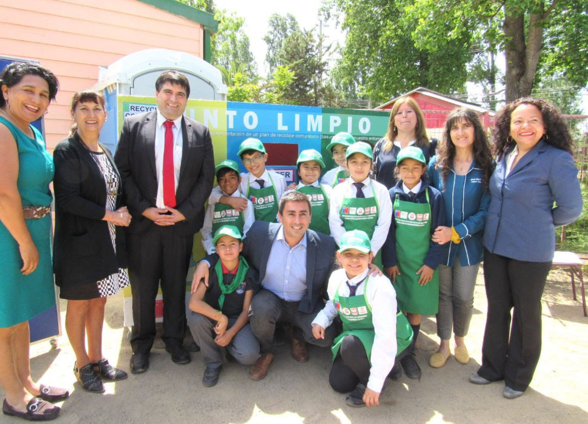 Fondo de Protección Ambiental permitió implementar Punto Verde en Escuela San Miguel de Talca