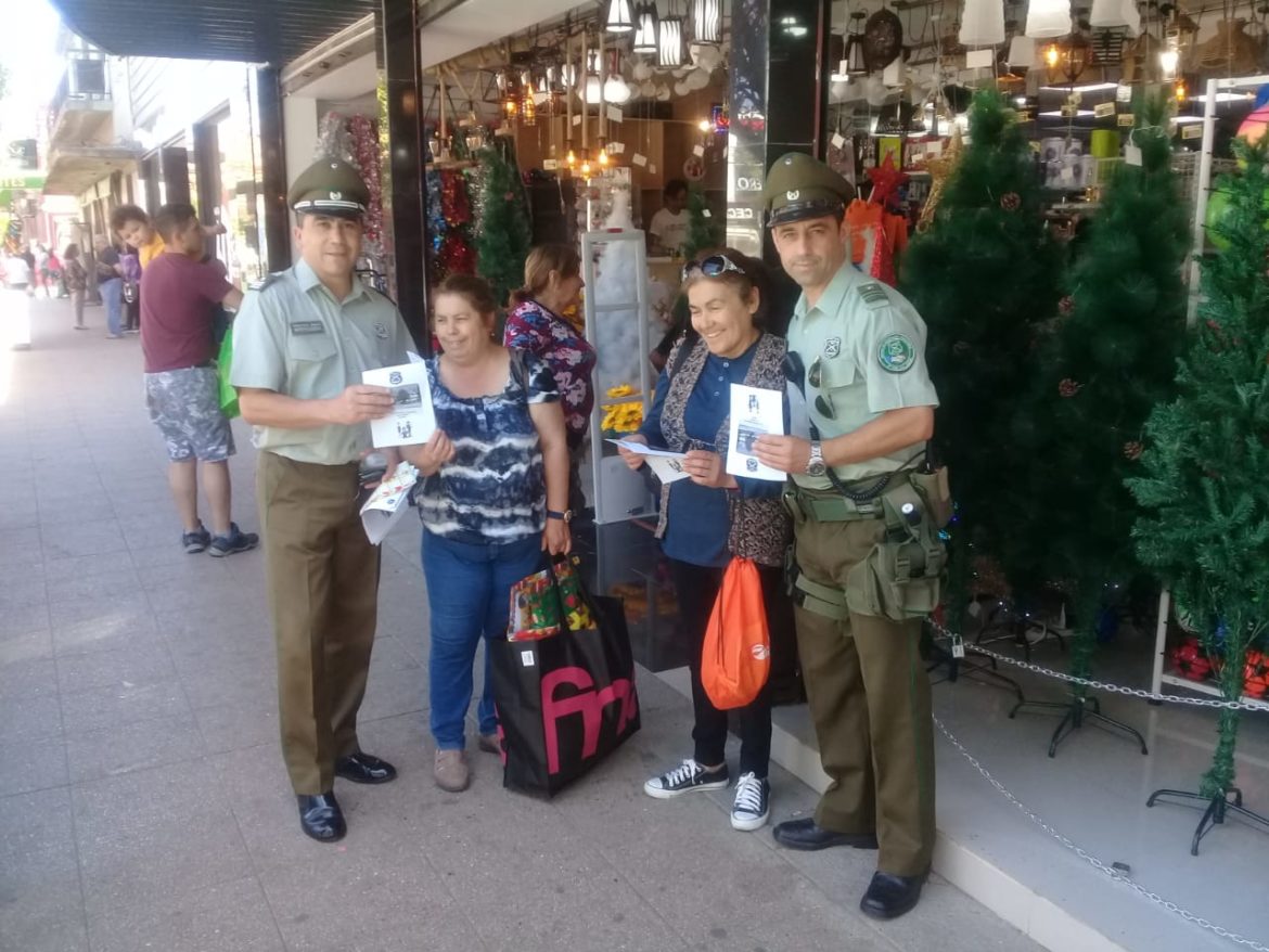 CARABINEROS DE SAN JAVIER TRABAJAN PARA BRINDAR UNA NAVIDAD SEGURA.