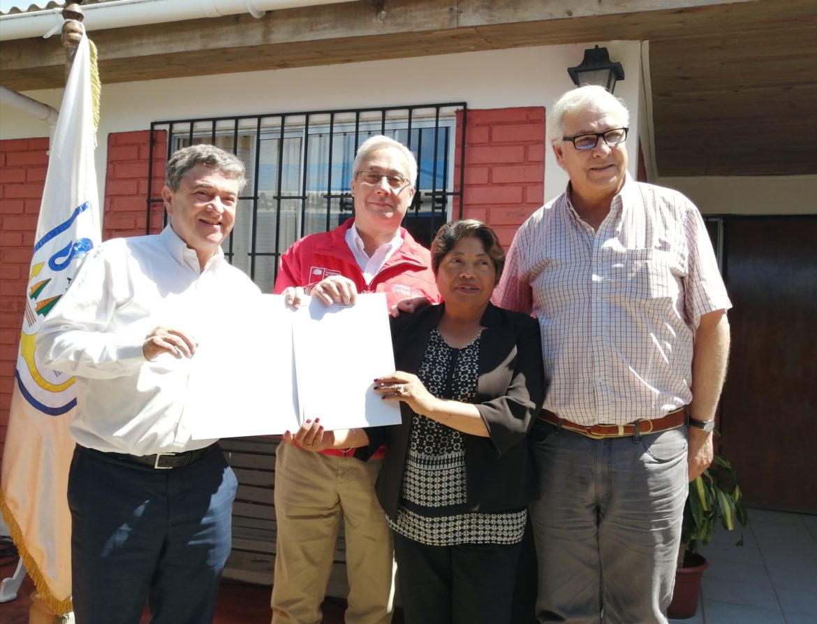 Bienes Nacionales entregó importantes Concesiones de Uso Gratuito a la Municipalidad de Pelluhue que será utilizada para la casa del adulto mayor y otra en Cauquenes para una asociación.