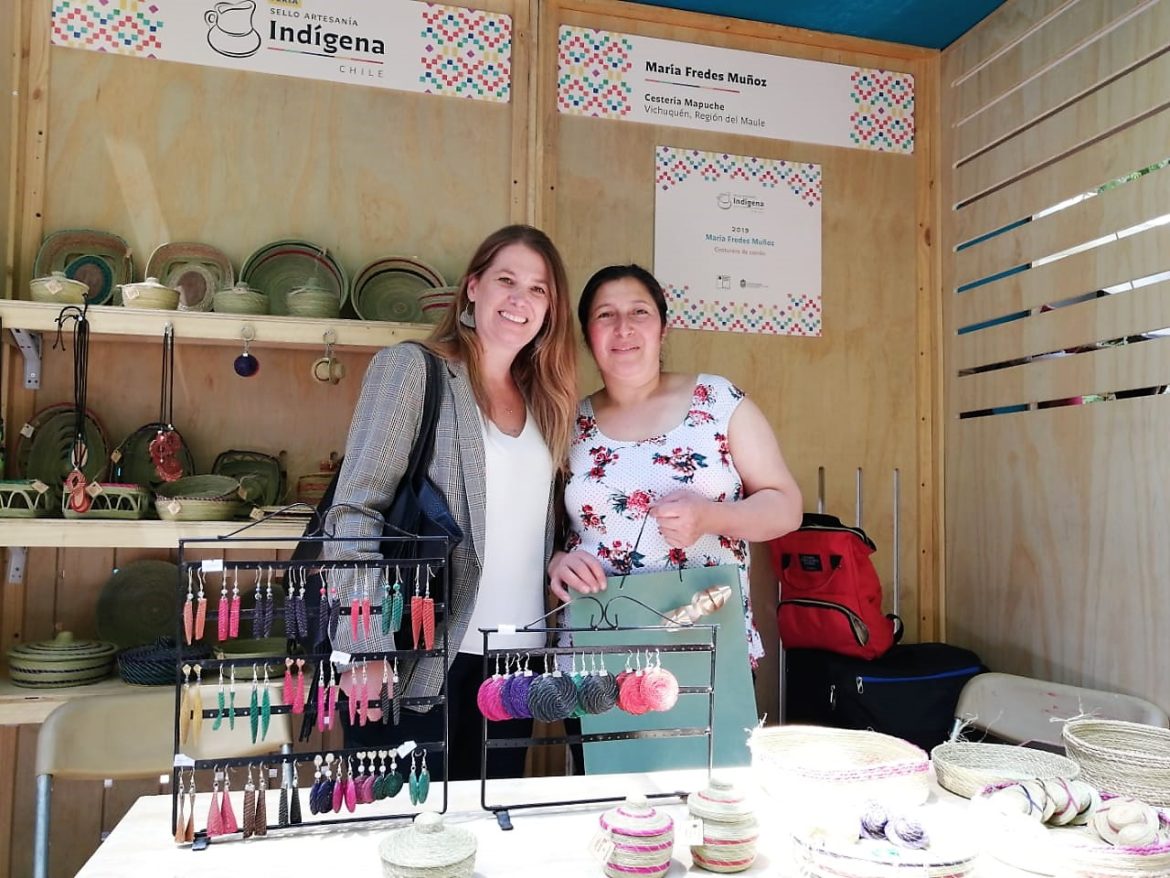 Artesana de Vichuquén fue reconocida con el Sello de Artesanía Indígena 2019