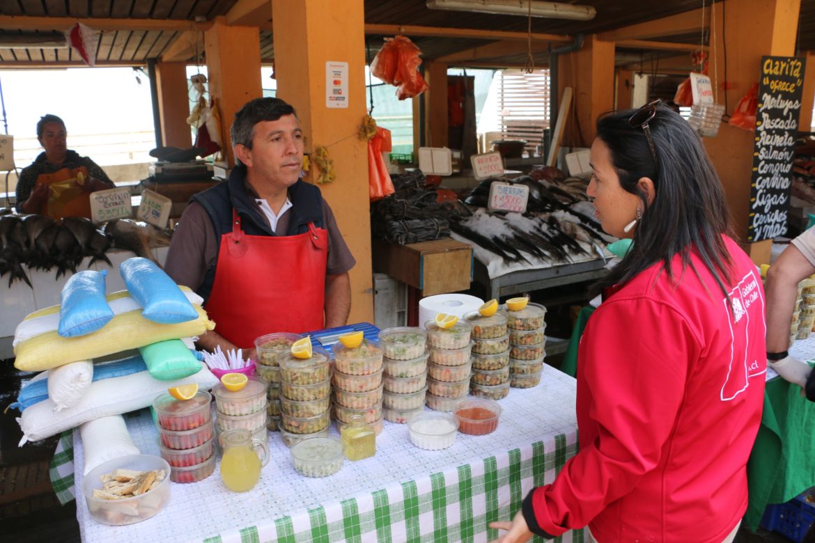 Seremi de Salud llama a consumir productos del mar de forma segura
