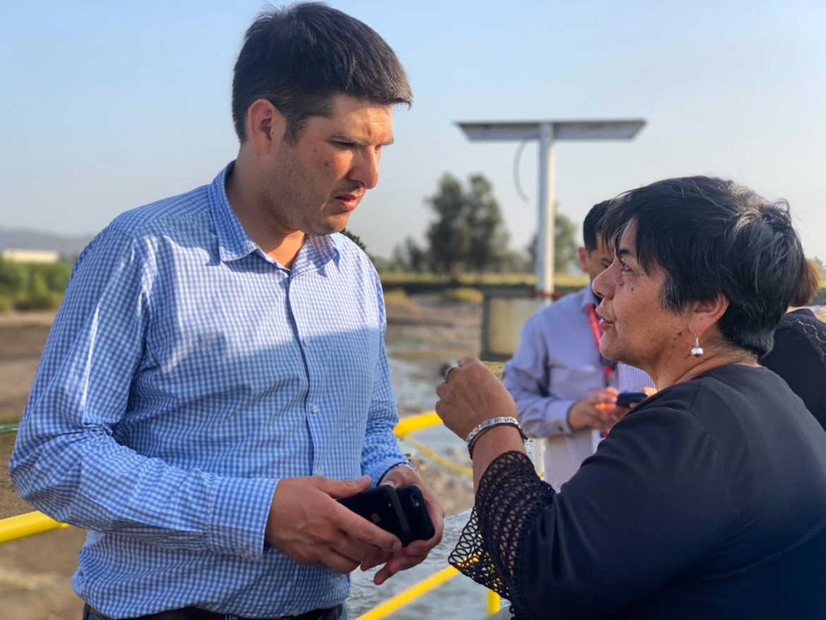 Autoridades fiscalizaron compuertas del río Teno tras denuncias de contaminación