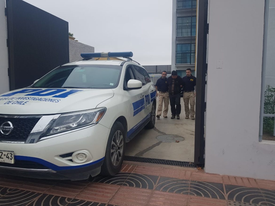 Detienen a sujeto con nueve órdenes pendientes