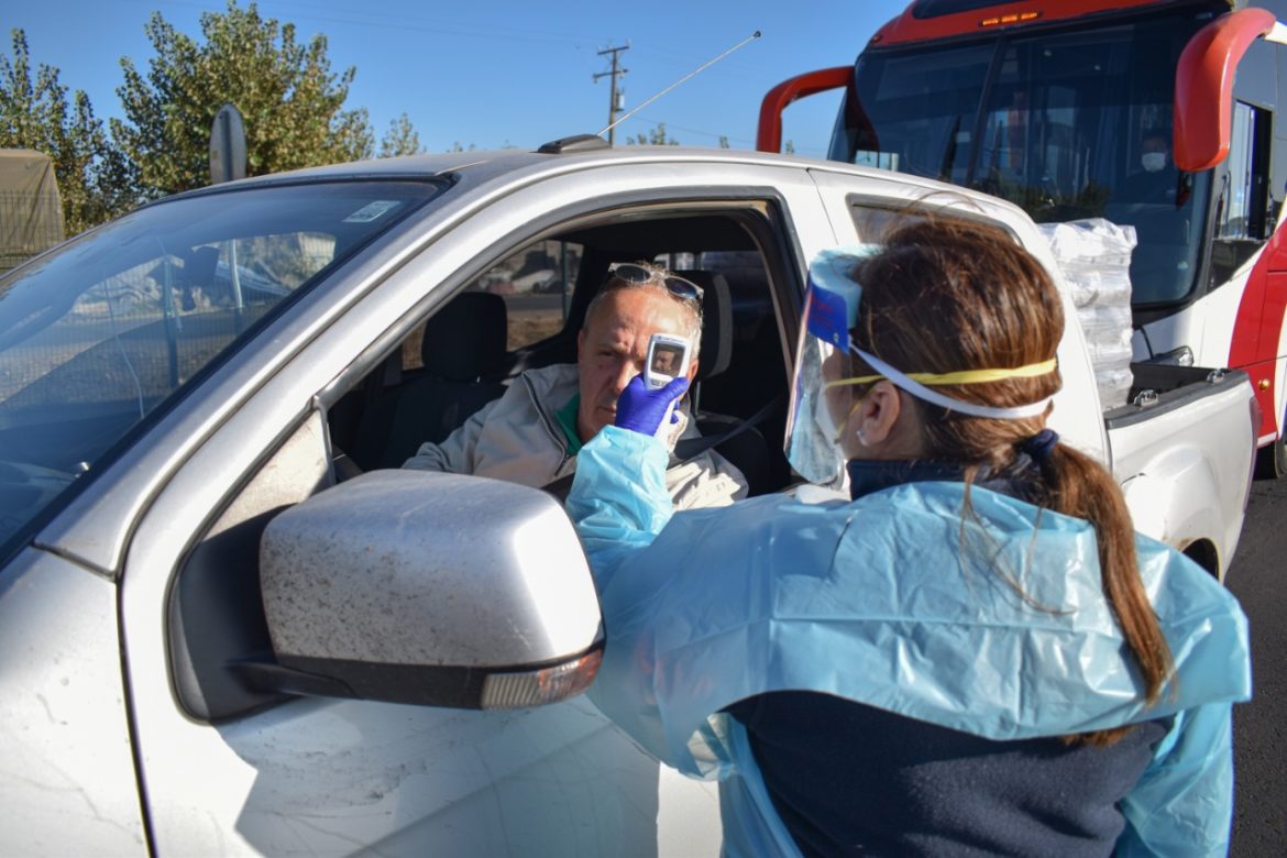 Comenzó control sanitario de automóviles que entran a la región
