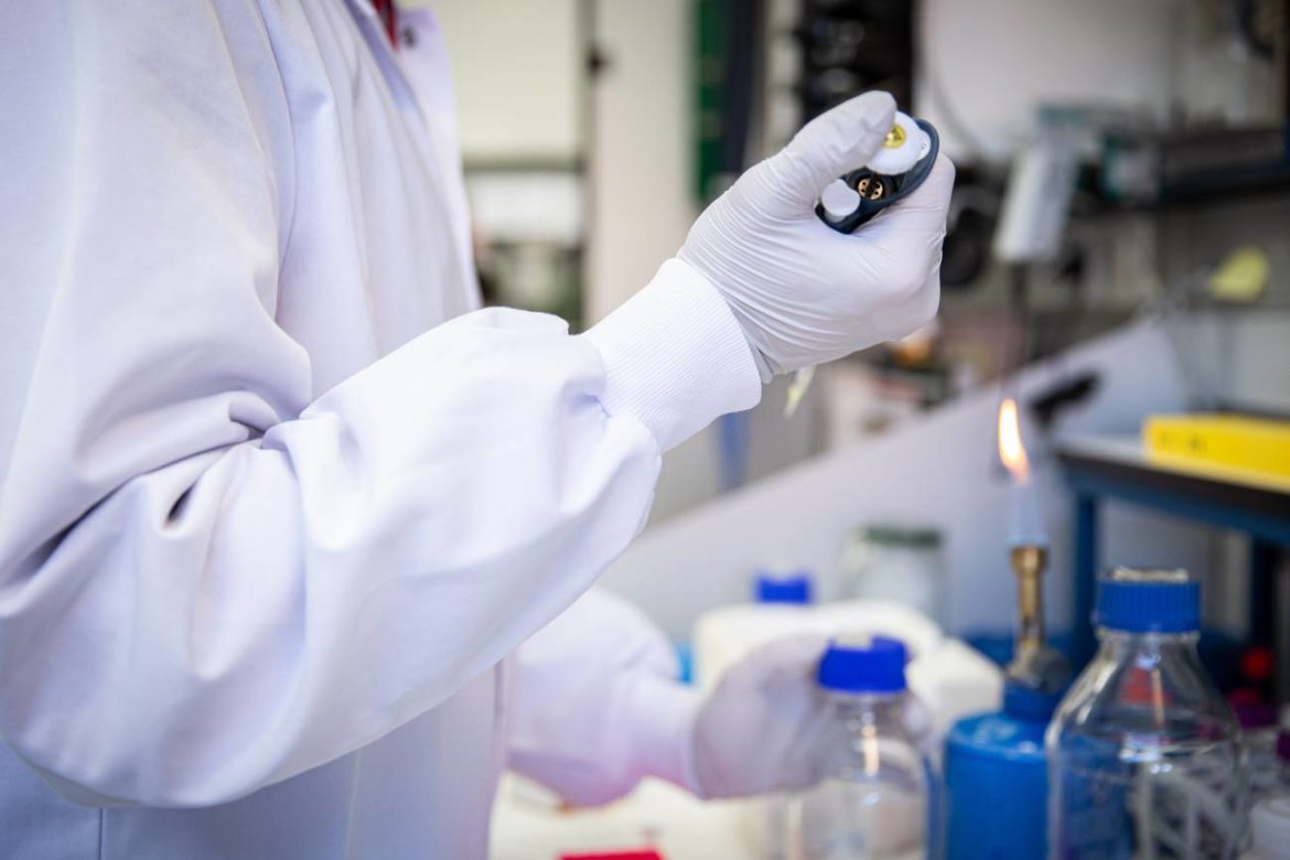 Científicos a nivel mundial afirman que se podría haber contado antes con una vacuna contra el coronavirus