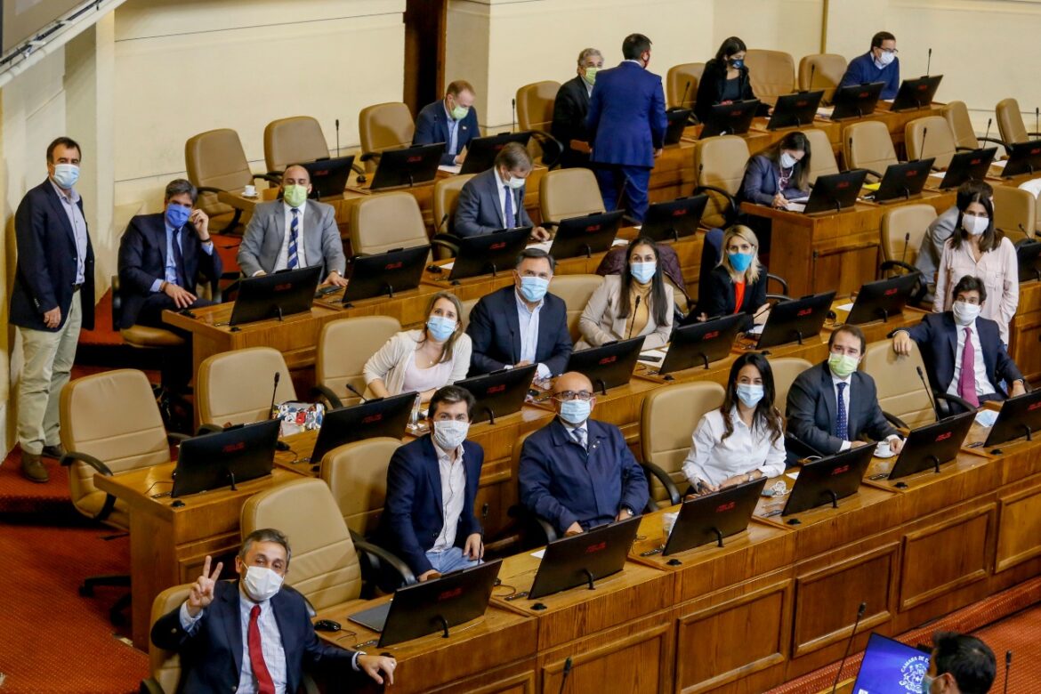 Diputados rechazan cuestión previa y acusación en contra de jueza Donoso sigue en el debate del fondo