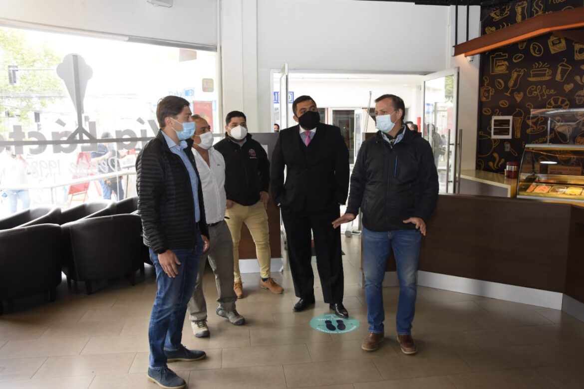 Dueños de restaurantes talquinos piden urgente ayuda al gobierno