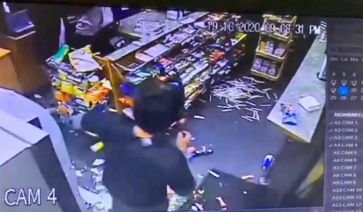 [Video] Saquean servicentro en Alameda de Curicó