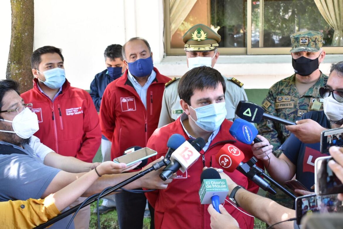 Intendente Juan Eduardo Prieto presentó querella criminal por atentado a Comisaría
