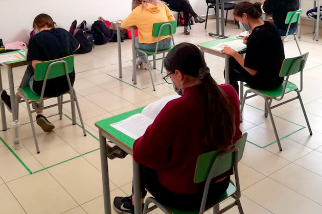 Claves para enfrentar el estrés de los jóvenes que darán la PTU