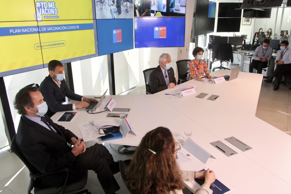 La vacuna CoronaVac demostró ser efectiva en un 89% para evitar hospitalizaciones UCI