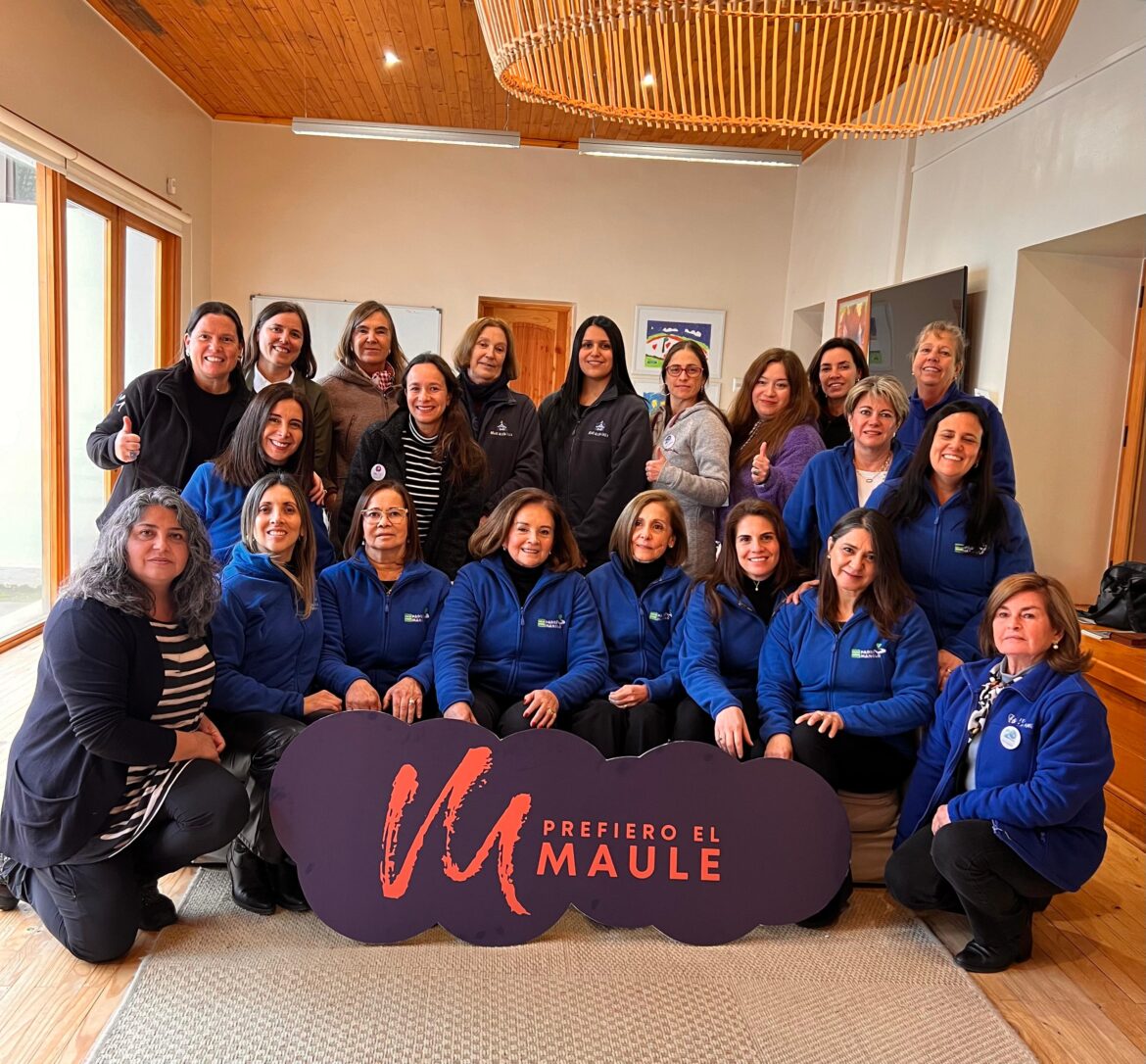 WhatsApp Image 2024-07-09 at 17.57.49 Prefiero el Maule y Viña Terranoble dan clases de fotografía a voluntarias de fundaciones y corporaciones maulinas